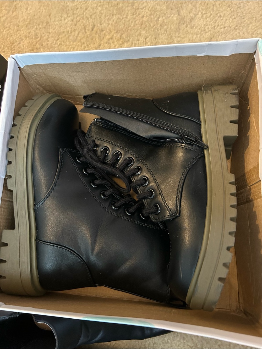 Soda Black Boots Lace Zipper Chunky - Picture 2 of 9